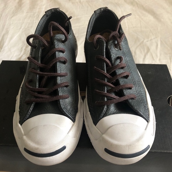 Jack Purcell Leather 2.5 kids | 4.5 women - Picture 3 of 7